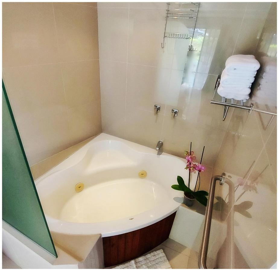 Suite Deluxe con bañera de hidromasaje