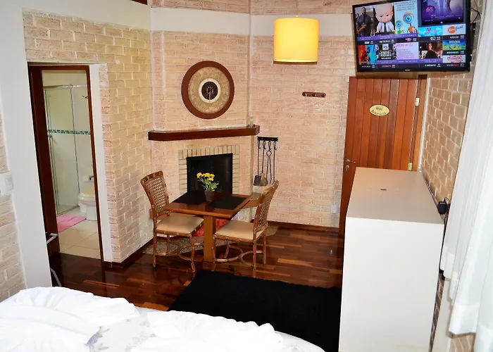 Hotel com jacuzzi: Pousada Toca Da Coruja