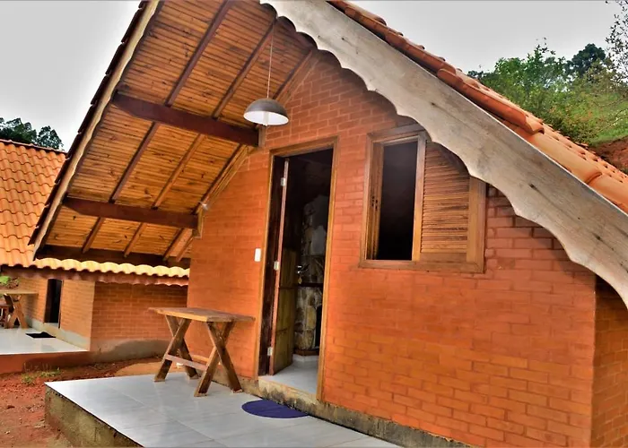 Chales Fazenda Cantinho do Selado